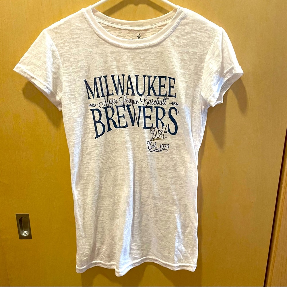 Milwaukee brewers white sheer women’s tee